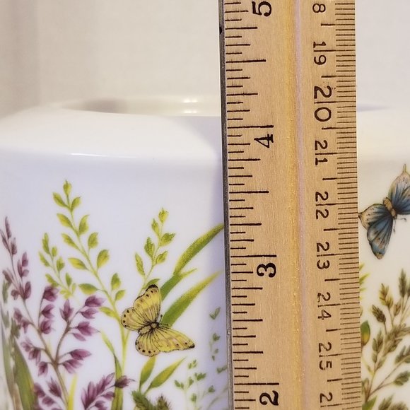 Burton&Burton "Majestic Meadows" Porcelain Teapot - Picture 10 of 11